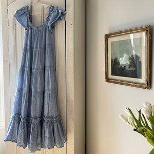 THE GREAT Nightingale Dress in Chambray, size 1